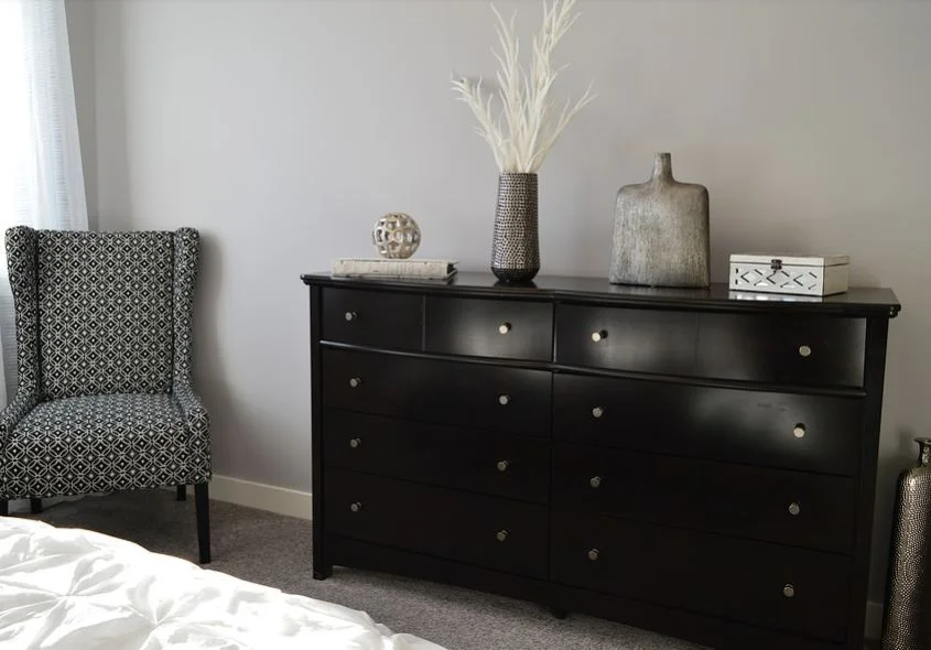 types of dressers